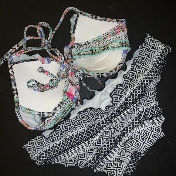 Victoria's Secret 34A BIKINI RUFFLE Cheeky LOT Black Mint chevron blue paisley - Picture 7 of 7